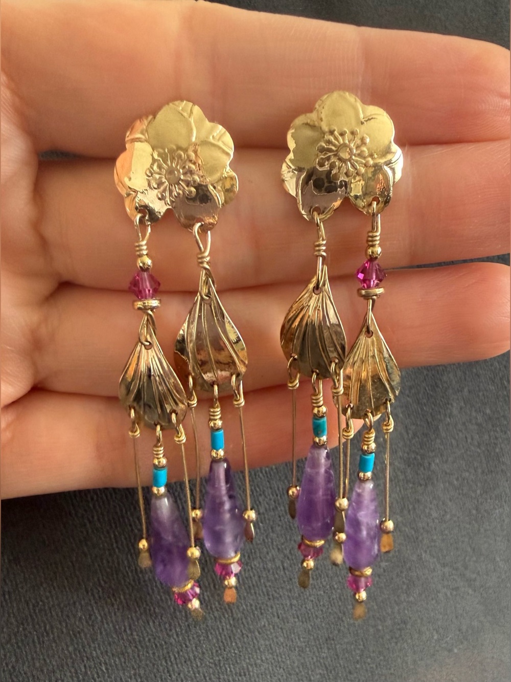 Tabra 14k dangle earrings - Picture 3 of 6